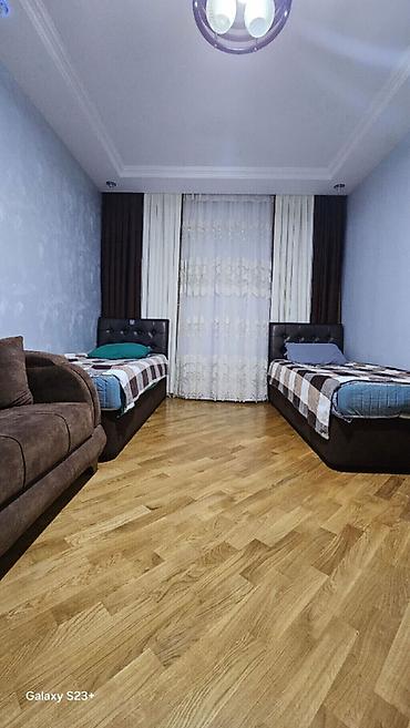 Köhnə tikili: 3 otaqlı, Yeni tikili, 69 kv. m — 2