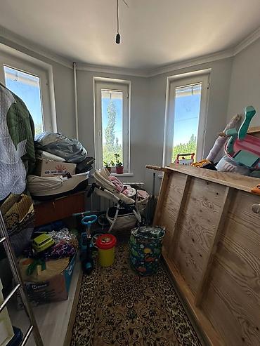 Продажа коттеджей и домов: Продается 2-х этажный частный дом 📍 Адрес: ж/м Арча-Бешик 📐 Площадь — 12