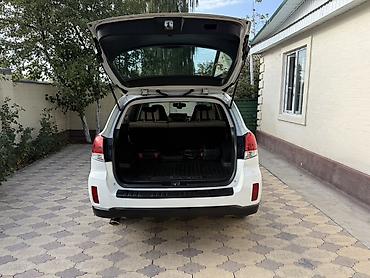 Subaru: Subaru Outback: 2010 г., 2.5 л, Вариатор, Бензин, Универсал — 7