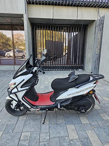 ямаха скутер: Макси-скутер Yamaha, 150 куб. см, Бензин, Б/у — 3