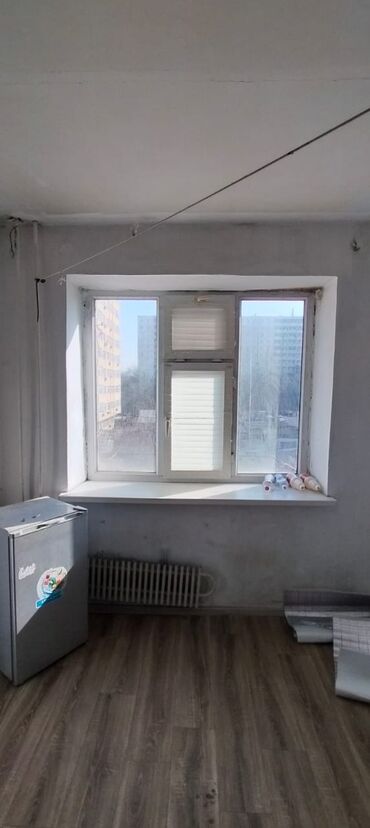 Продажа комнат: 37 м², Без мебели — 8