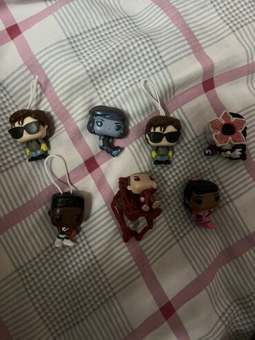 аниме шоп: Продаю фигурки из киндер жой «Очень странные дела». Стив 75 Рубин 120