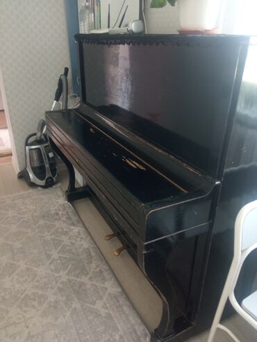 электронное пианино бишкек: Пианино "Беларусь " продаю 5 тыс сом . самовывоз