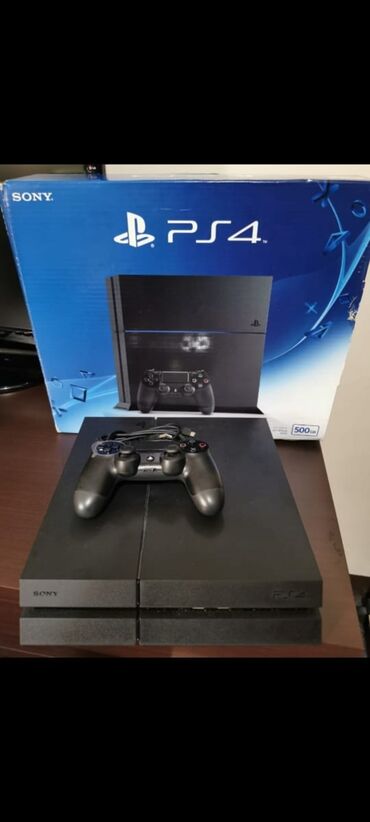 fat: Ps4 fat 500gb 1 ədəd orijinal pult içinde 2 oyun var 480 AZN ElnAre