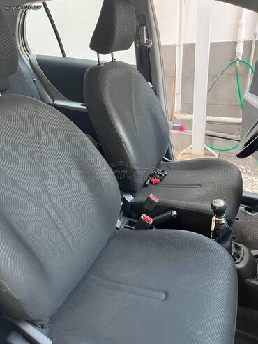 Toyota: Toyota Yaris: 1.3 l. | 2010 έ. Χάτσμπακ — 12