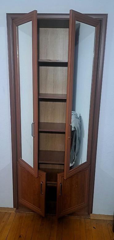 витрина шкаф: Güzgülü divar dolabı - Material: ağac teksturalı MDF/LDSP, tünd — 2