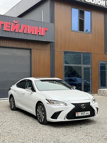 Lexus: Lexus ES: 2022 г., 2.5 л, Автомат, Гибрид, Седан — 2