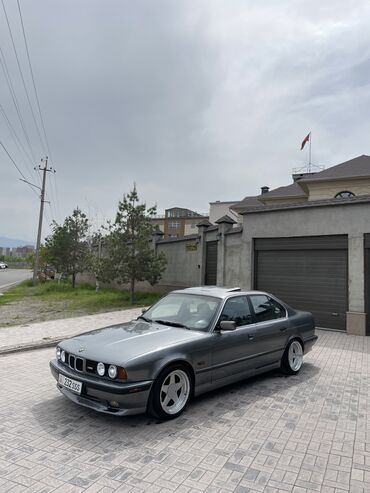 запчасти bmw e60: BMW 525: 1991 г., 2.5 л, Механика, Бензин, Седан