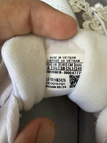 reebok krasovka: Reebok, Размер: 38, цвет - Белый, Новый — 2