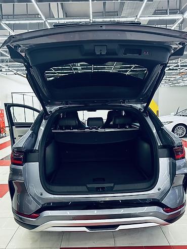 BYD: BYD Song Plus: 2024 г., 1.5 л, Вариатор, Гибрид, Кроссовер — 12