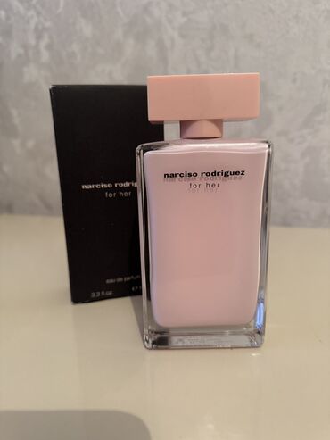 Ətriyyat: Narciso Rodriguez 100 ml original parfum, yenidir, 270 azn-ə alınıb