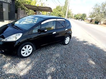 Honda Jazz: 2011 г., 1.4 л, Вариатор, Хэтчбэк