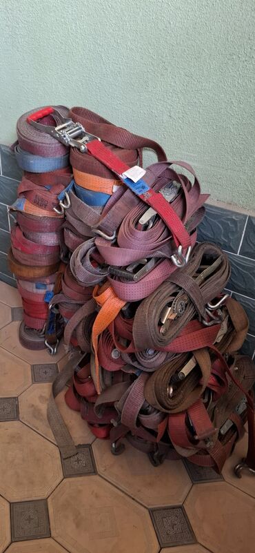 инструменты в чемодане: Стяжные ремни с храповыми механизмами (ратчетами) и крюками - lalafo.kg да инструменты в чемодане: Стяжные ремни с храповыми механизмами (ратчетами) и крюками -