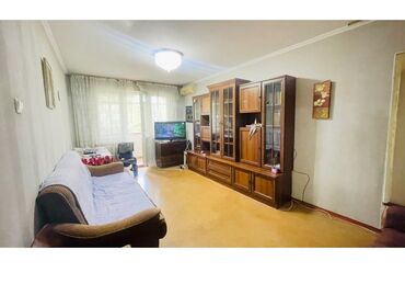 сниму квартиру на долгий спок: 3 бөлмө, Риелтор, Чогуу жашоосу жок, Жарым -жартылай эмереги бар