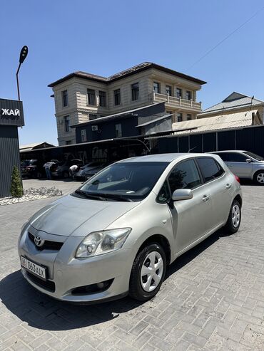 runx alex: Toyota Auris: 2008 г., 1.6 л, Механика, Бензин, Хэтчбэк