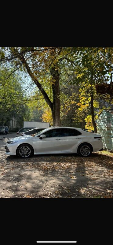 Toyota: Toyota Camry: 2020 г., 2.5 л, Автомат, Гибрид, Седан — 5