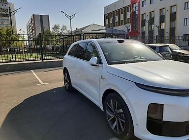 q05 max: Lixiang L6: 2025 г., 1.5 л, Автомат, Гибрид, Внедорожник — 3