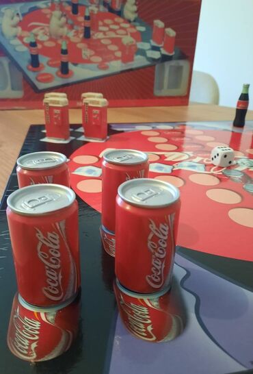 Ostali predmeti za umetnost i kolekcionarstvo: Ne ljuti se covece COCA-Cola Solidno ocuvana i sacuvana igra za — 8