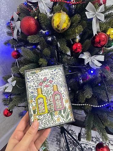 Органайзеры для косметики: Набор кистей для макияжа Real Techniques Artist Essentials — комплект — 3