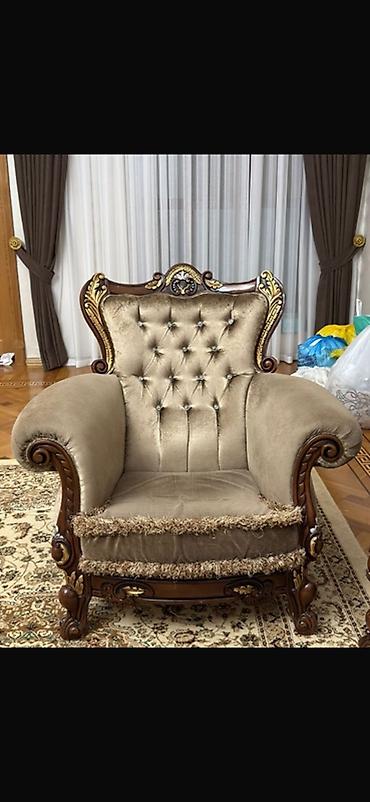 kohnə divan kreslo alıram: İşlənmiş, Klassik divan, Divan, Bazasız, Açılmayan — 2