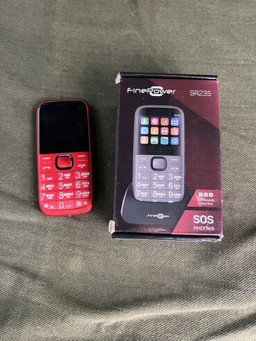 телефон сотовый: Сотовый телефон FinePower SR235 красный, связь 2G, 2 SIM, экран 2.31"