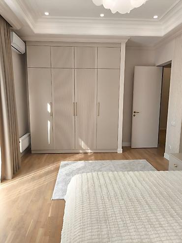 Долгосрочная аренда квартир: 3 комнаты, Агентство недвижимости, Без подселения, С мебелью полностью — 3