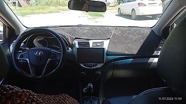 соната экран: Hyundai Accent: 2016 г., Автомат, Бензин, Седан — 1