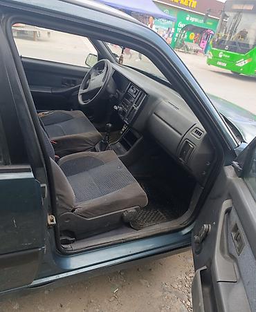 авариялык: Volvo 140: 1990 г., 1.7 л, Кол менен иштөөчү, Бензин, Хетчбек — 1