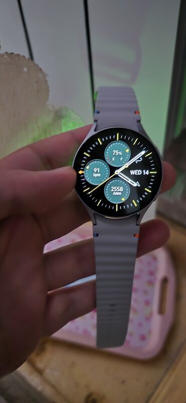 samsung gear s2 qiymeti: Б/у, Смарт часы, Samsung, Сенсорный экран, цвет - Серебристый