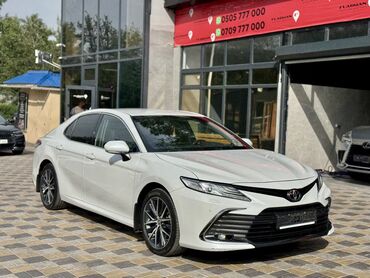 Toyota: Toyota Camry: 2021 г., 2.5 л, Автомат, Бензин, Седан