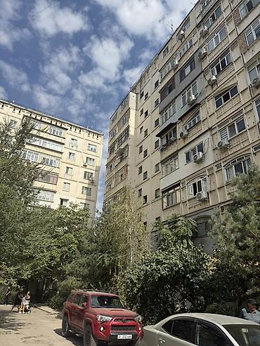 Продается 1 ком квартира 12 мкр 106 серия 6 этаж не угловая at lalafo.kg Продается 1 ком квартира 12 мкр 106 серия 6 этаж не угловая