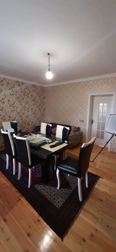 Köhnə tikili: Yevlax, 5 otaqlı, Köhnə tikili, 90 kv. m -da lalafo.az — 14 Köhnə tikili: Yevlax, 5 otaqlı, Köhnə tikili, 90 kv. m — 14