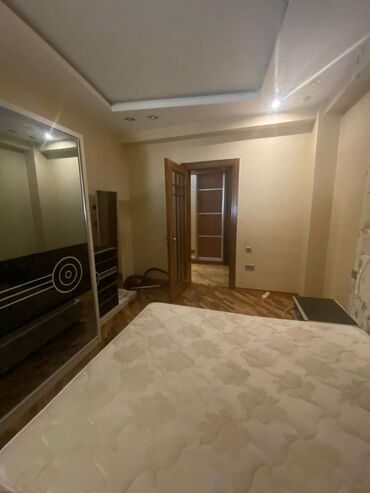 Uzunmüddətli kirayə mənzillər: Mənzil kirayə verilir. Nərimanov rayonu, 2 otaq, 80 kv, 20.17. Metro — 5