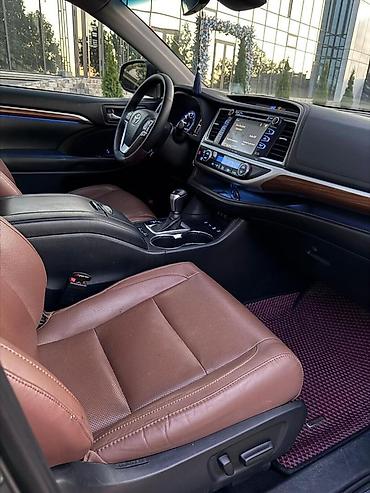 bmw 5 e39: Toyota Highlander: 2019 г., 3.5 л, Бензин, Кроссовер — 7