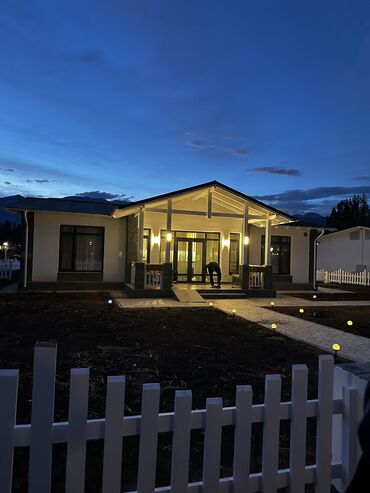 бишкек продаю дом село дордой 2: 80 м², 3 комнаты, Утепленный, Теплый пол, Бронированные двери