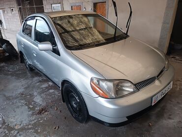 тико кузуп: Toyota Yaris: 2001 г., 1.5 л, Механика, Бензин, Седан