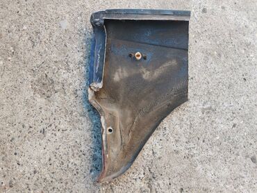 Auto delovi: Prednje desno krilo Lada 2104 Karavan, Lada 2105, Lada 2107 Riva br.2 — 8