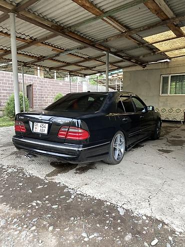 автомобили bmw: Mercedes-Benz E-класс AMG: 2000 г., 3.2 л, Автомат, Бензин, Седан — 4