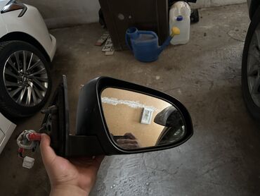 зеркало портер 2: Боковое правое Зеркало Toyota 2016 г., Б/у, цвет - Черный, Оригинал