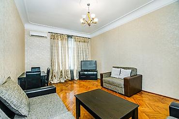 Günlük kirayə mənzillər: 2 otaqlı — 28