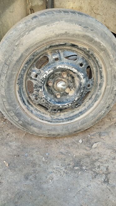 Другие детали кузова: Кузов автомобиля хэтчбек (5 дверей) с салоном и задней подвеской — на — 13