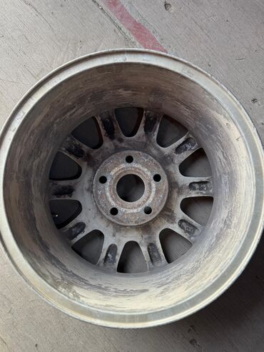 Диски: Литые Диски R 15 Audi, Комплект, отверстий - 5, Б/у — 3