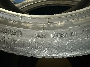 Шины: Шины 295 / 40 / R 22, Зима, Новый, Комплект, Continental — 4