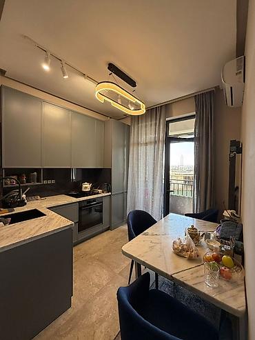 Посуточная аренда квартир: 1 комната, Душевая кабина, Постельное белье, Кондиционер — 1