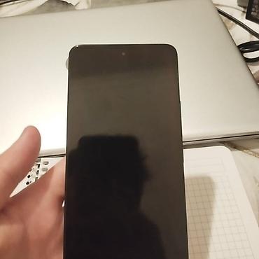 iphone 11 yaddas: Xiaomi 12, rəng - Qara — 3