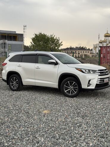 срочно в связи с переездом: Toyota Highlander: 2018 г., 3.5 л, Автомат, Бензин, Внедорожник