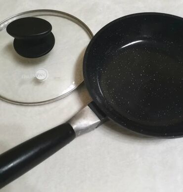 Другие товары для кухни: Продаю посуду . Б/У Сковородки: 1. большая с ручкой 2. поменьше с — 5