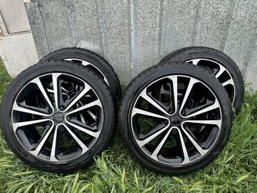 шины 18р: Колеса в сборе 225 / 45 / R 18, Зима, Б/у, Комплект, Легковые, Литые, отверстий - 5