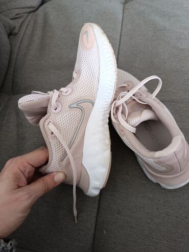 patike diadora: Nike, 38, color - Pink at lalafo.rs patike diadora: Nike, 38, color - Pink