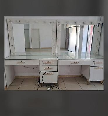 stol salon: İşlənmiş, Makiyaj üçün masa, Güzgülü — 1